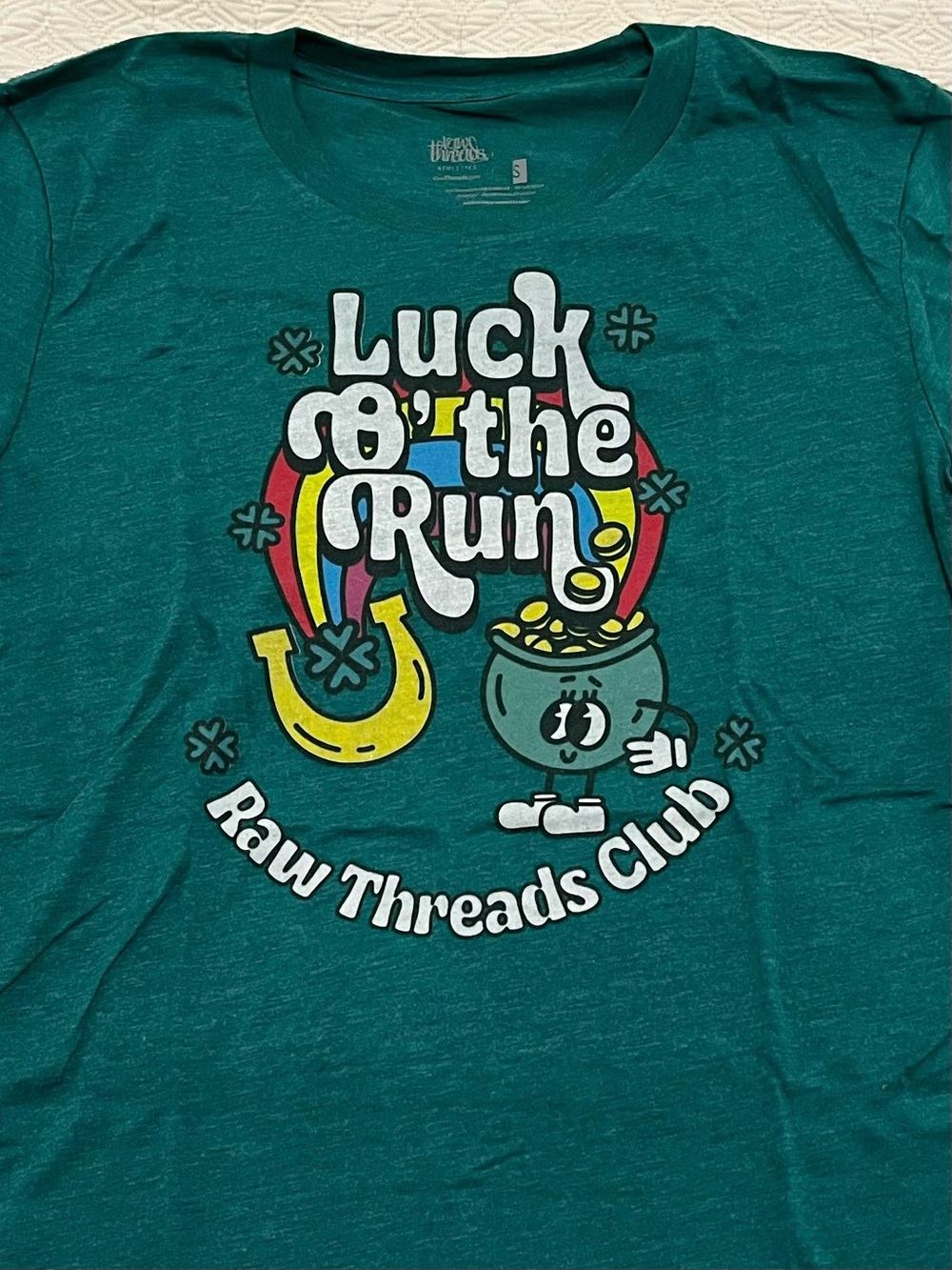 Raw Threads St. Patrick’s Day “Luck O’ the Run” Athletic T-Shirt (size Small)